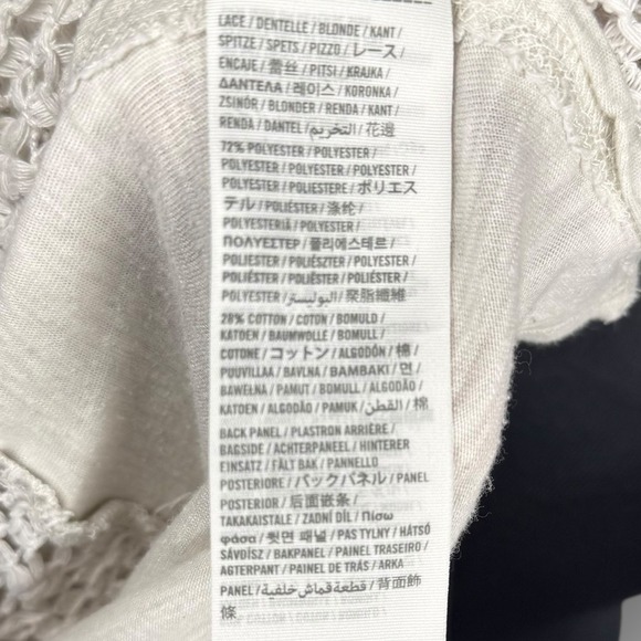 Hollister Crochet Lace Crop Top White XS Scoop Neck Cap Sleeve Scallop Hem Knit - Picture 9 of 9